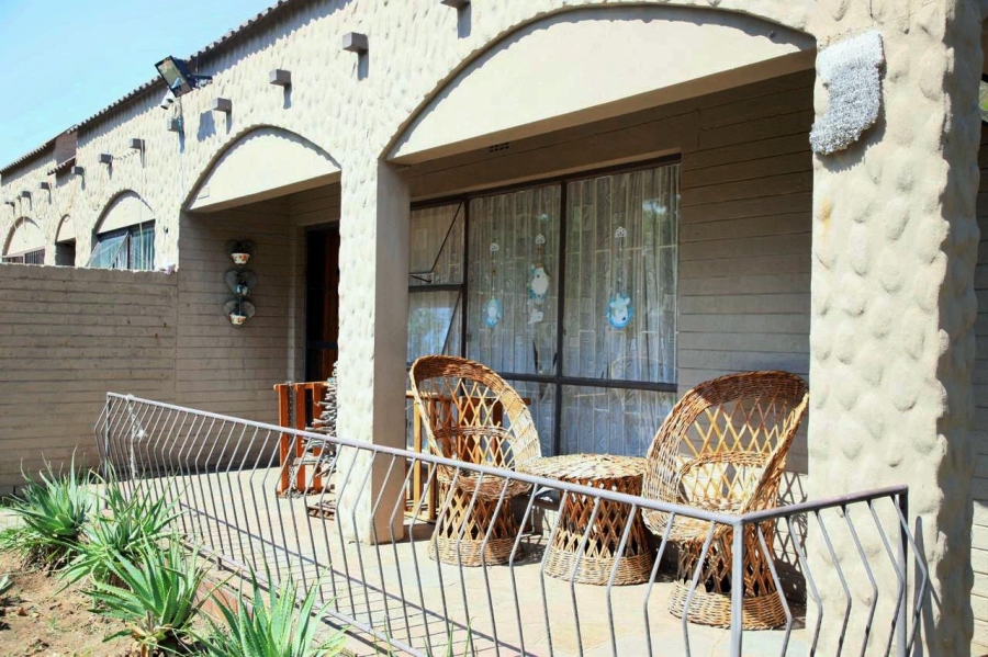 3 Bedroom Property for Sale in Heilbron Free State